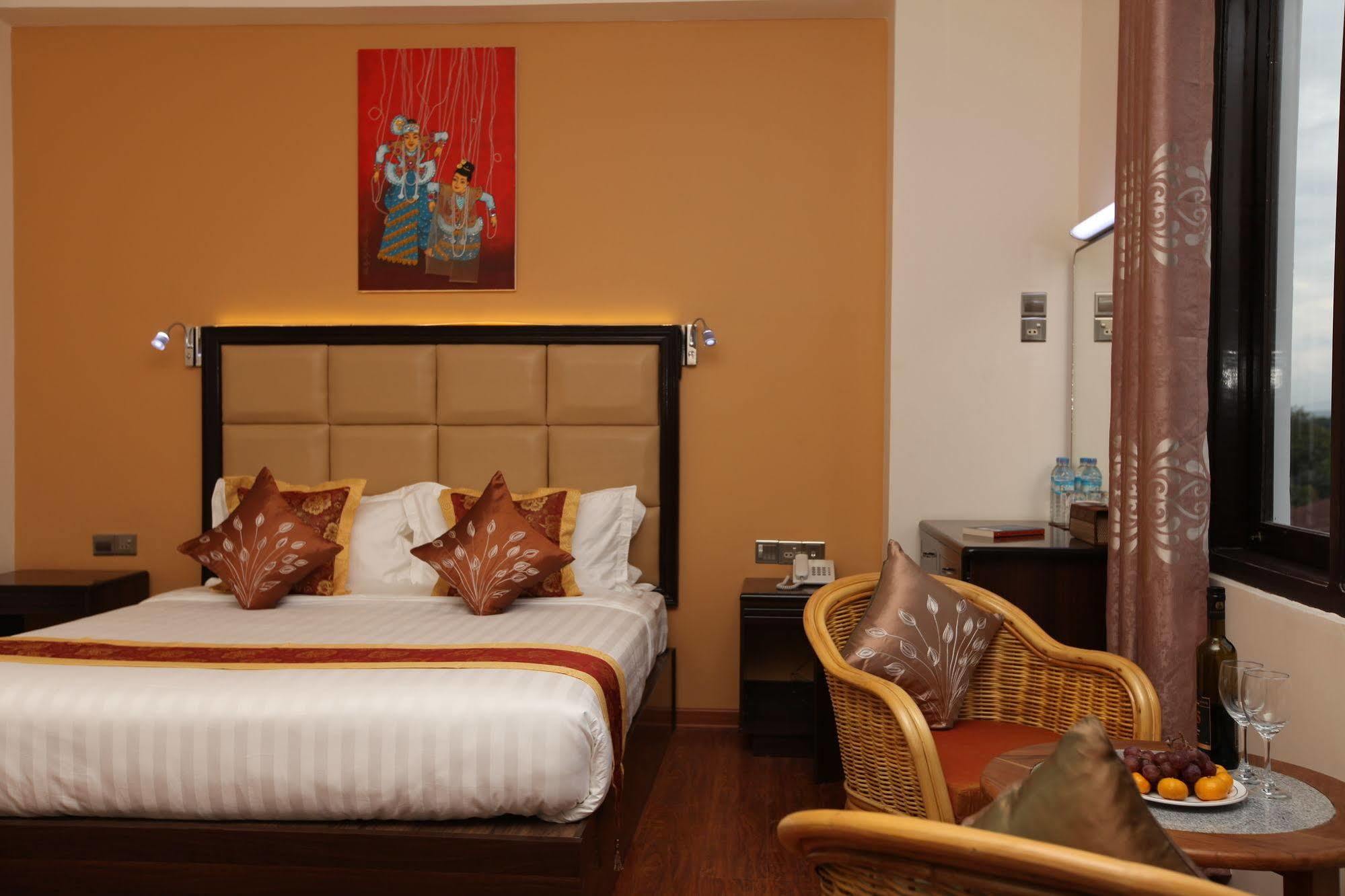 The Hotel Emperor-Inle نياونغ شوي المظهر الخارجي الصورة