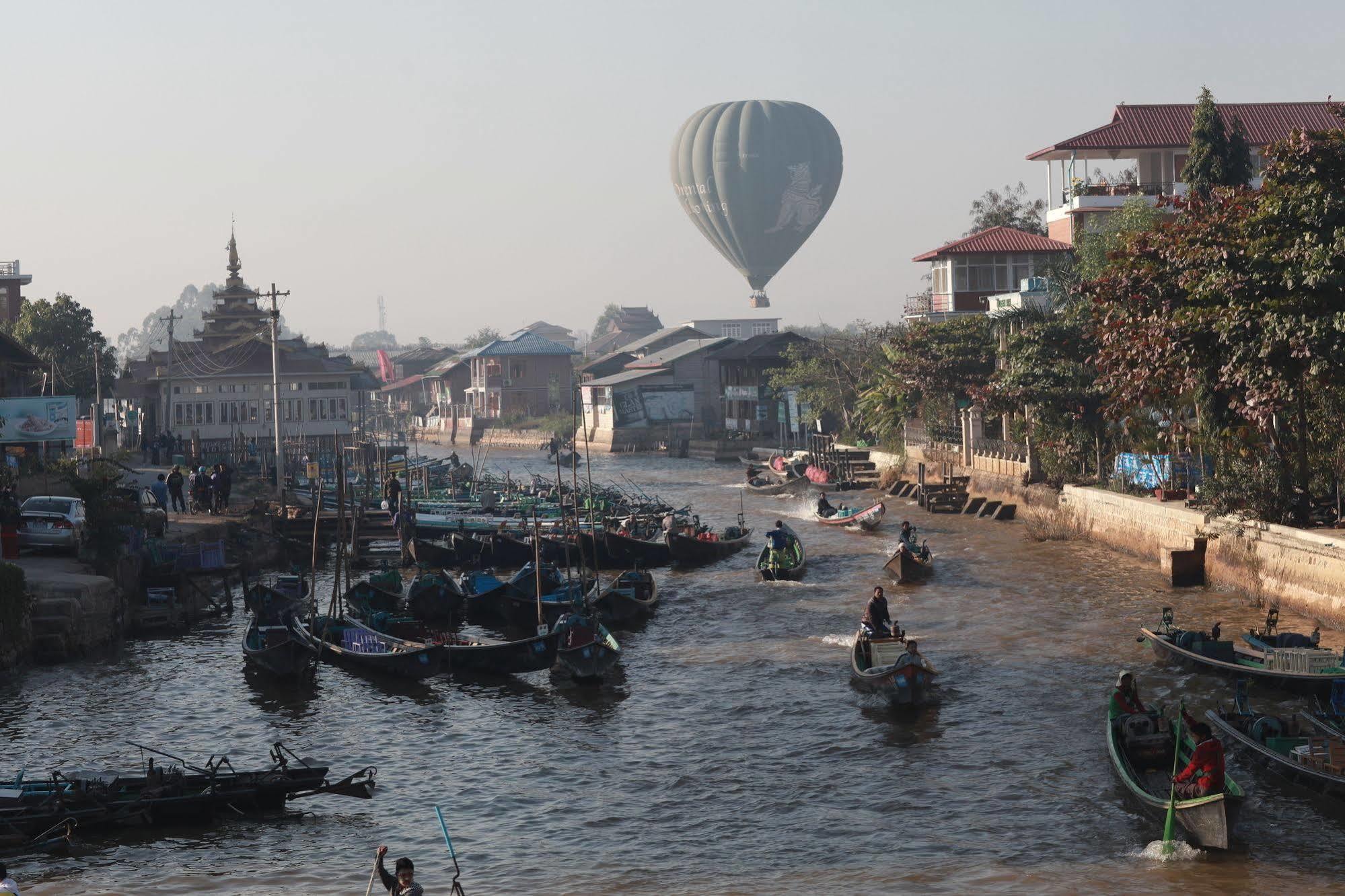 The Hotel Emperor-Inle نياونغ شوي المظهر الخارجي الصورة