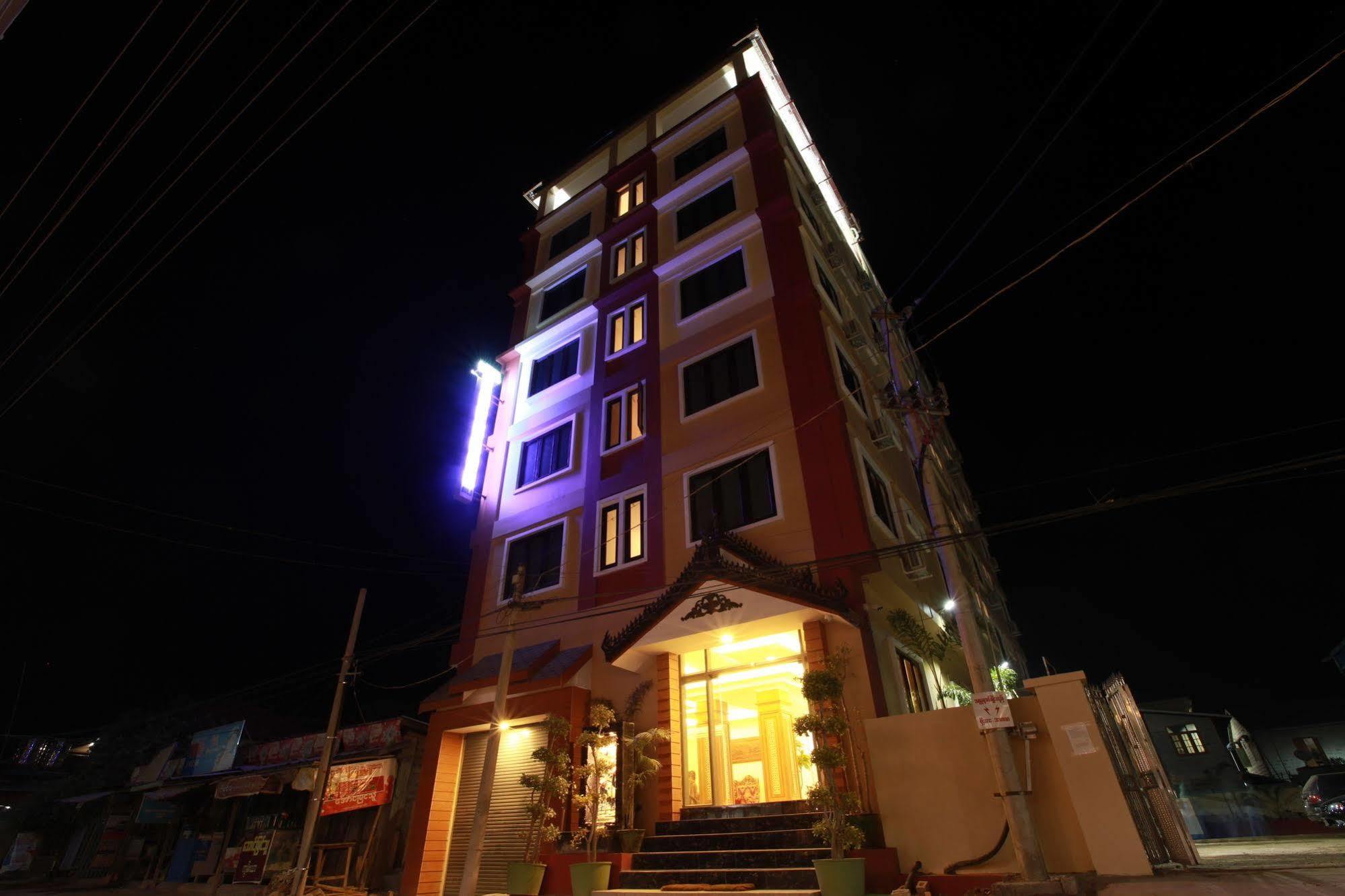 The Hotel Emperor-Inle نياونغ شوي المظهر الخارجي الصورة
